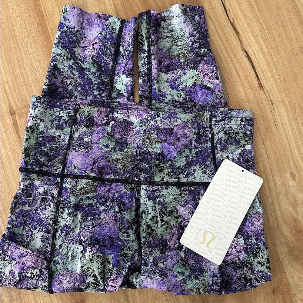 NWT Lululemon Multi Color Fast & Free Crop Leggings Size 6 - Picture 1 of 6